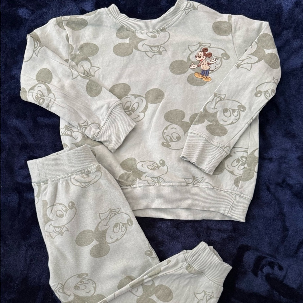 Kids Pajamas with Cartoon Character - Gray
